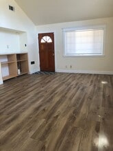 133 Prospect St in Oak View, CA - Building Photo - Building Photo