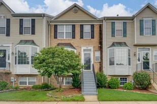 2383 Laconia Ct in Crofton, MD - Building Photo