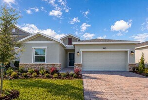 4744 Waltham Forest Dr in Davenport, FL - Building Photo