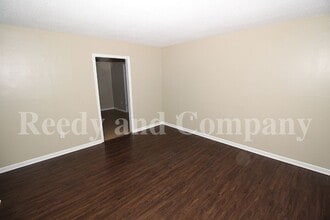 66 W Paxton Ln in Memphis, TN - Building Photo - Building Photo