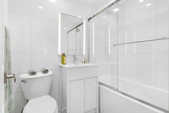 The 1900 Lincoln in Montréal, QC - Building Photo - Building Photo