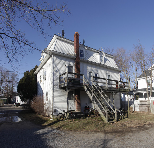 624-626 Main St in Greenport, NY - Building Photo - Building Photo