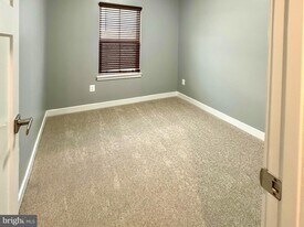 601 Colindale St in Middle River, MD - Building Photo