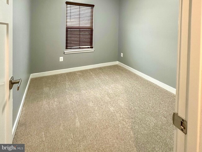 property at 601 Colindale St