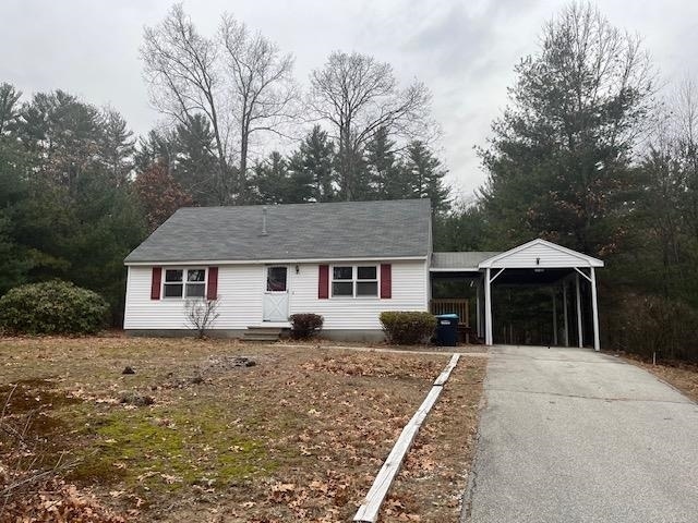 property at 286 Lowell Rd