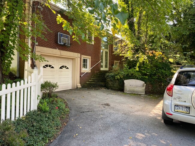 150 N 7th St in Indiana, PA - Building Photo - Building Photo