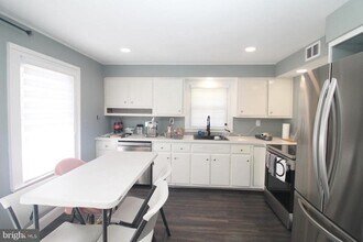 118 Washington Rd in Princeton, NJ - Building Photo - Building Photo