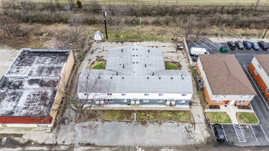 Towne House Court in Dayton, OH - Foto de edificio - Building Photo