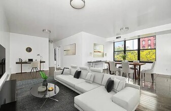 64 Delancey St in New York, NY - Foto de edificio - Building Photo