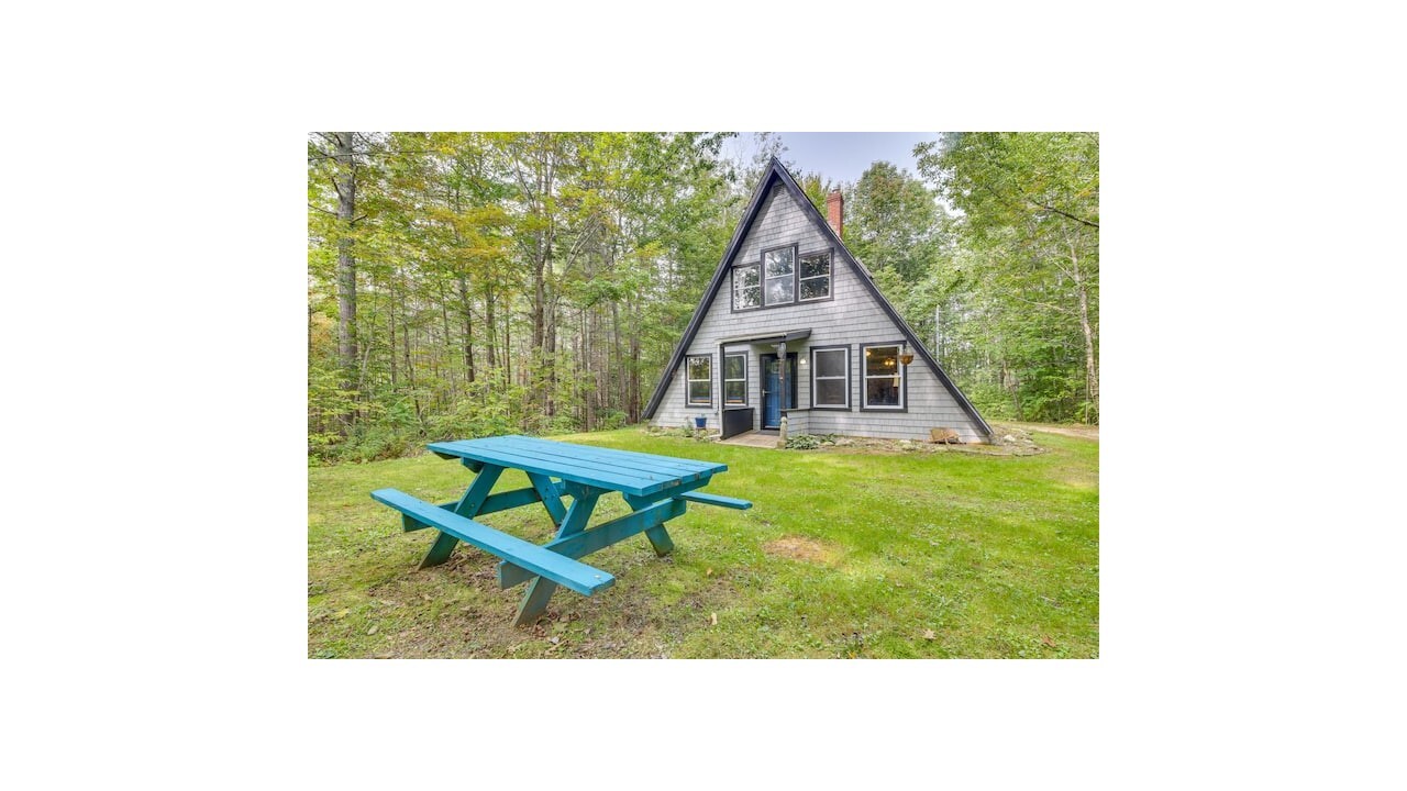 60 Doak Rd in Belfast, ME - Building Photo
