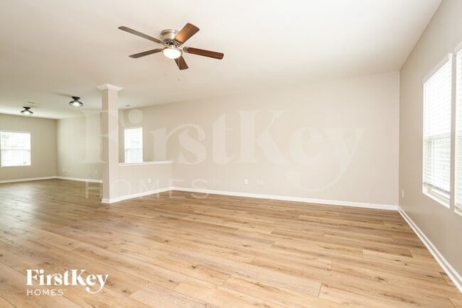 1769 Pinnacle Oaks Dr in Rural Hall, NC - Building Photo - Building Photo