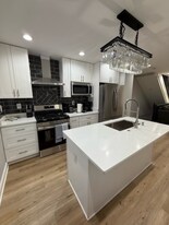2317 Barclay St in Baltimore, MD - Building Photo