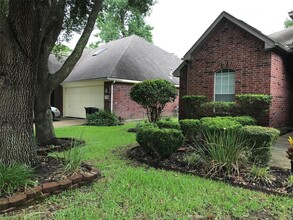 6139 Kristen Park Ln in Humble, TX - Building Photo - Building Photo