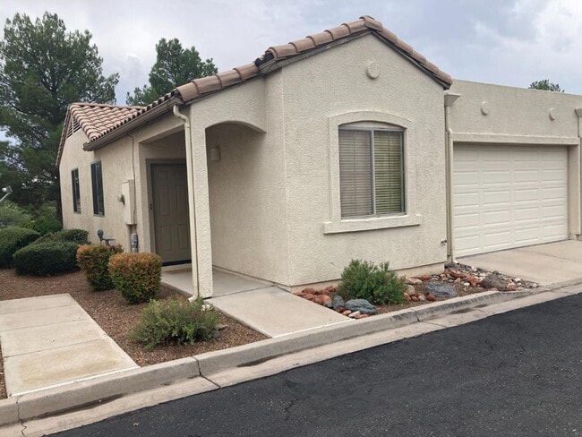 property at 955 Salida Ln