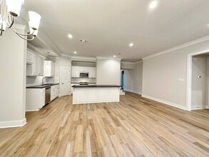 7210 Rolling Fork Rd in Baton Rouge, LA - Building Photo - Building Photo