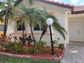 11254 SW 231st Ln in Miami, FL - Building Photo - Building Photo