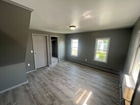 12 Cypress St in Binghamton, NY - Building Photo