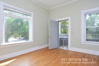 643 Watson Ave in St. Paul, MN - Building Photo - Building Photo