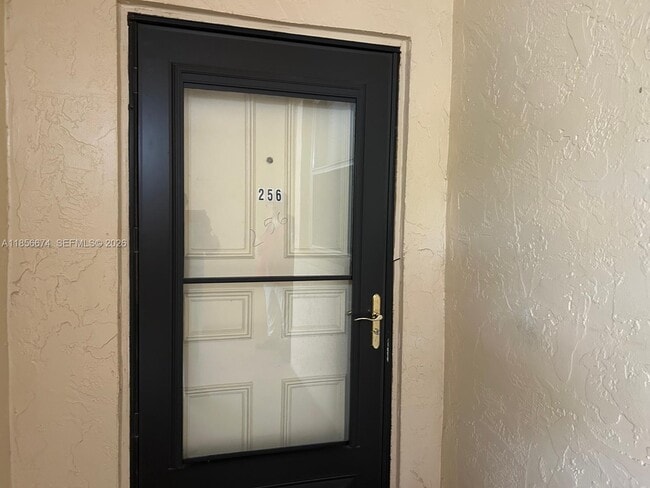 3651 Environ Blvd in Lauderhill, FL - Building Photo - Building Photo