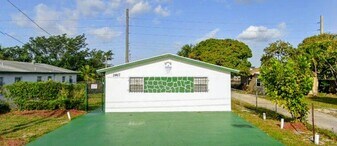 3917 Windsor Ave, Unit #B in West Palm Beach, FL - Building Photo