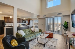 The Aviary at Middleton Market in Middleton, WI - Building Photo