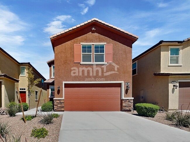 960 Nero Ave