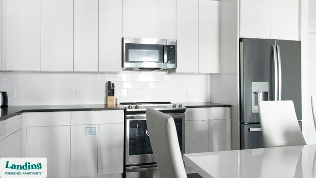 4950 W Prescott St, Unit 5210 in Tampa, FL - Building Photo - Building Photo