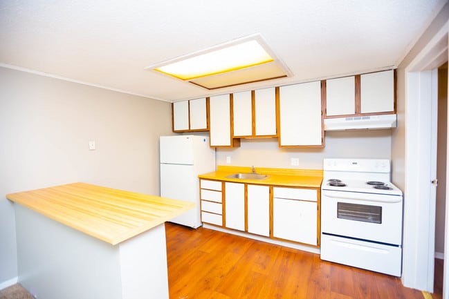 Carriage Hill Apartments