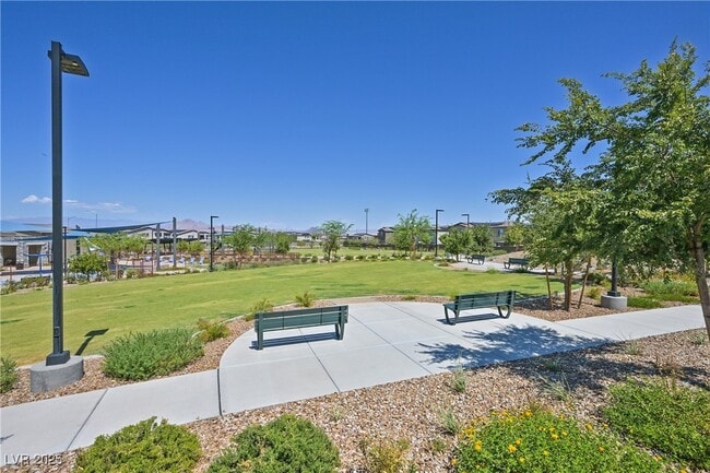 property at 282 Mount Steel Ave