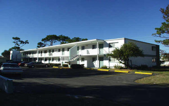 Pinewood Apartments