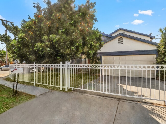 property at 7803 Goldmine Ln