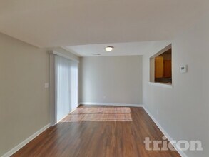 11949 Titania Cir in Indianapolis, IN - Building Photo - Building Photo