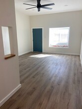 408 West St in Oceanside, CA - Foto de edificio - Building Photo