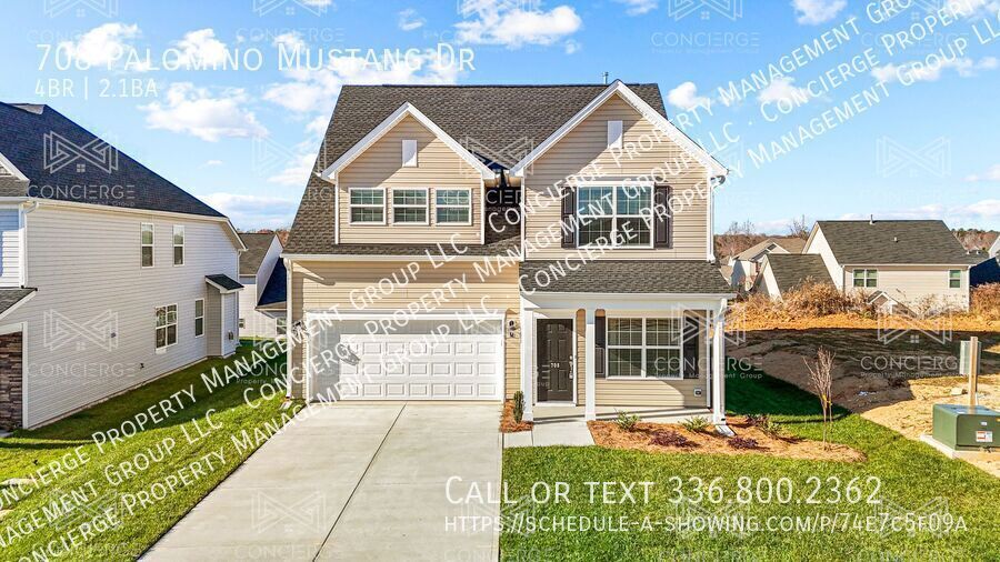 708 Palomino Mustang Dr in Whitsett, NC - Building Photo