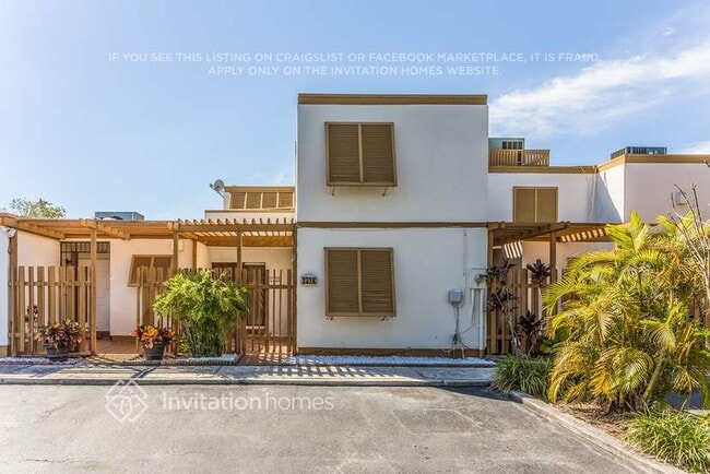 property at 1314 SW 131st Pl Cir E