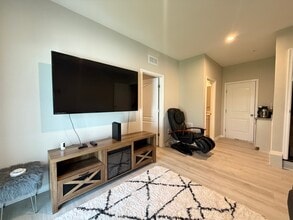 1304 Iron Oak Cv in Crofton, MD - Building Photo - Building Photo
