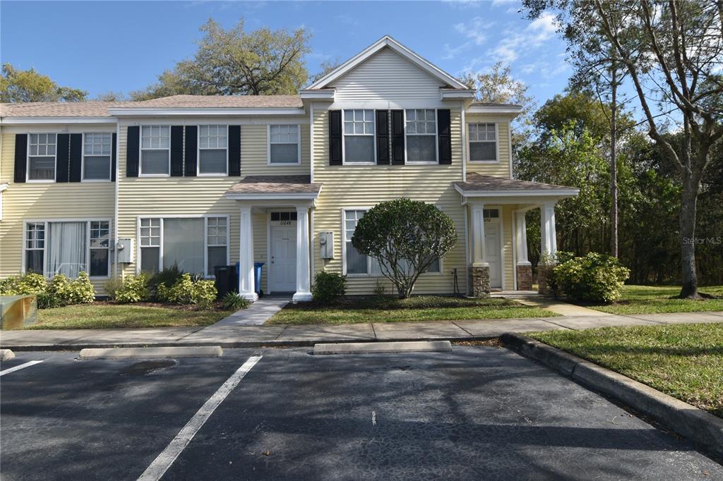 11048 Black Swan Ct in Seffner, FL - Building Photo