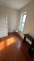 1905 Beacon St in Brookline, MA - Building Photo