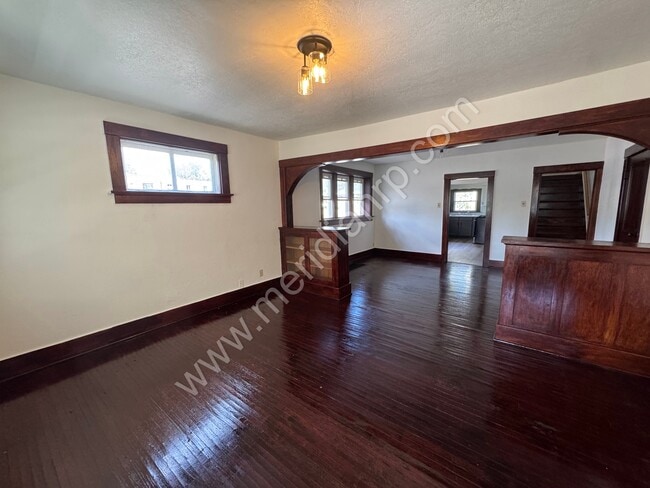 2010 Kentucky Ave in Fort Wayne, IN - Building Photo - Building Photo