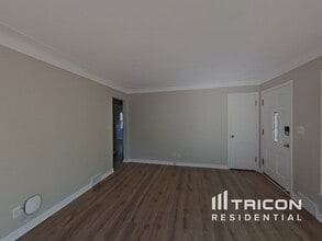 606 Idaho Ave E in St. Paul, MN - Building Photo - Building Photo