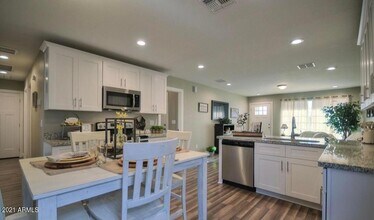 4284 W Taylor St in Phoenix, AZ - Building Photo - Building Photo