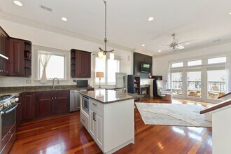 3806 N Ashland Ave in Chicago, IL - Building Photo - Building Photo
