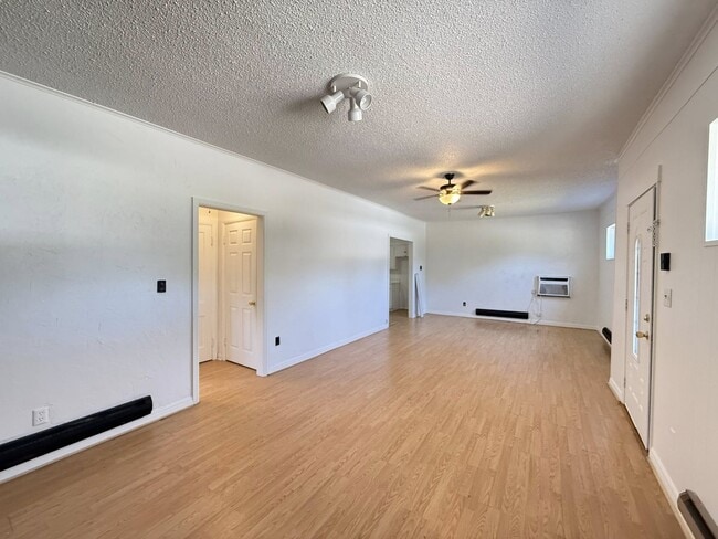 3132 NW 16th St in Oklahoma City, OK - Foto de edificio - Building Photo