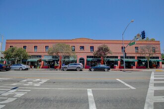 958 Mission St, Unit C in South Pasadena, CA - Building Photo - Building Photo