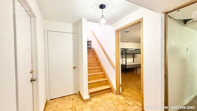 135 Chelmsford Av in Toronto, ON - Building Photo - Building Photo