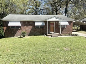 106 National Ave in Warner Robins, GA - Building Photo