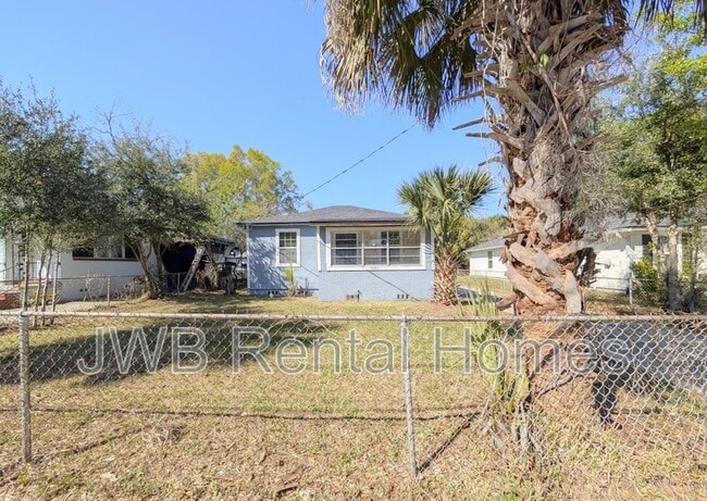 1043 W 31st St in Jacksonville, FL - Building Photo - Building Photo