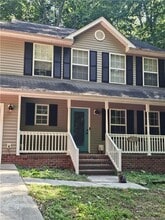 5679 Hickory Fork Rd in Gloucester, VA - Building Photo - Building Photo