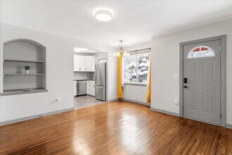 1357 Genessee Ave in Columbus, OH - Building Photo - Building Photo