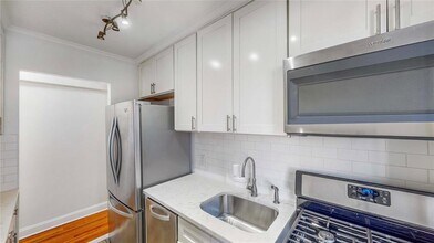 66-15 Wetherole St in Queens, NY - Building Photo - Building Photo
